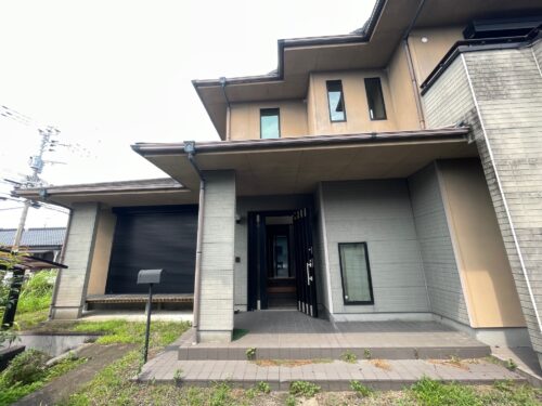 三股町宮村中古住宅 陽当り良好の角地‼